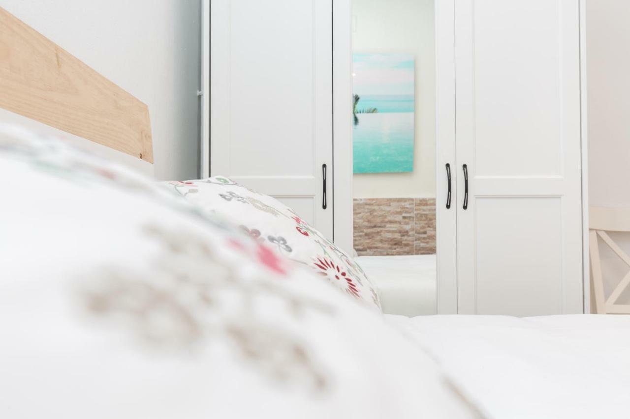 Casa Samara Villa Castelldefels Dış mekan fotoğraf